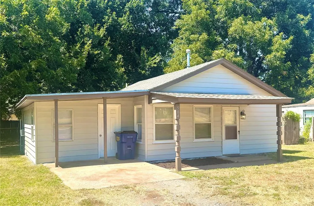 Front exterior — 504 S Morrison Avenue, El Reno, OK 73036