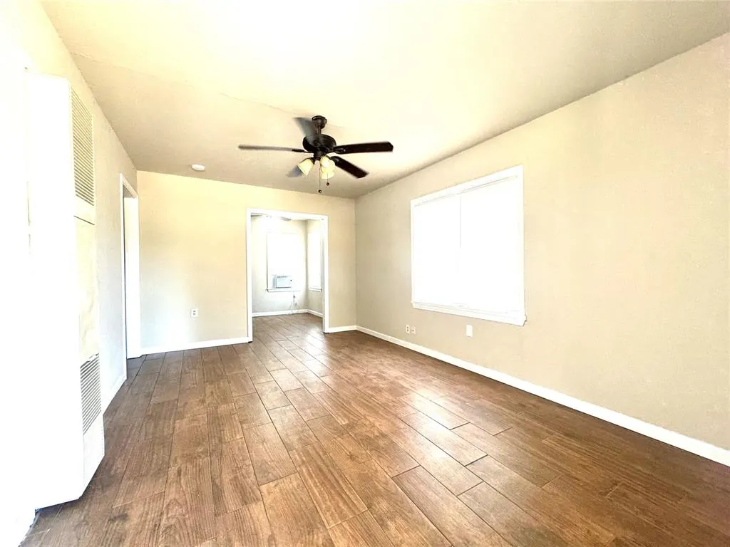Photo 3 — 504 S Morrison Avenue, El Reno, OK 73036
