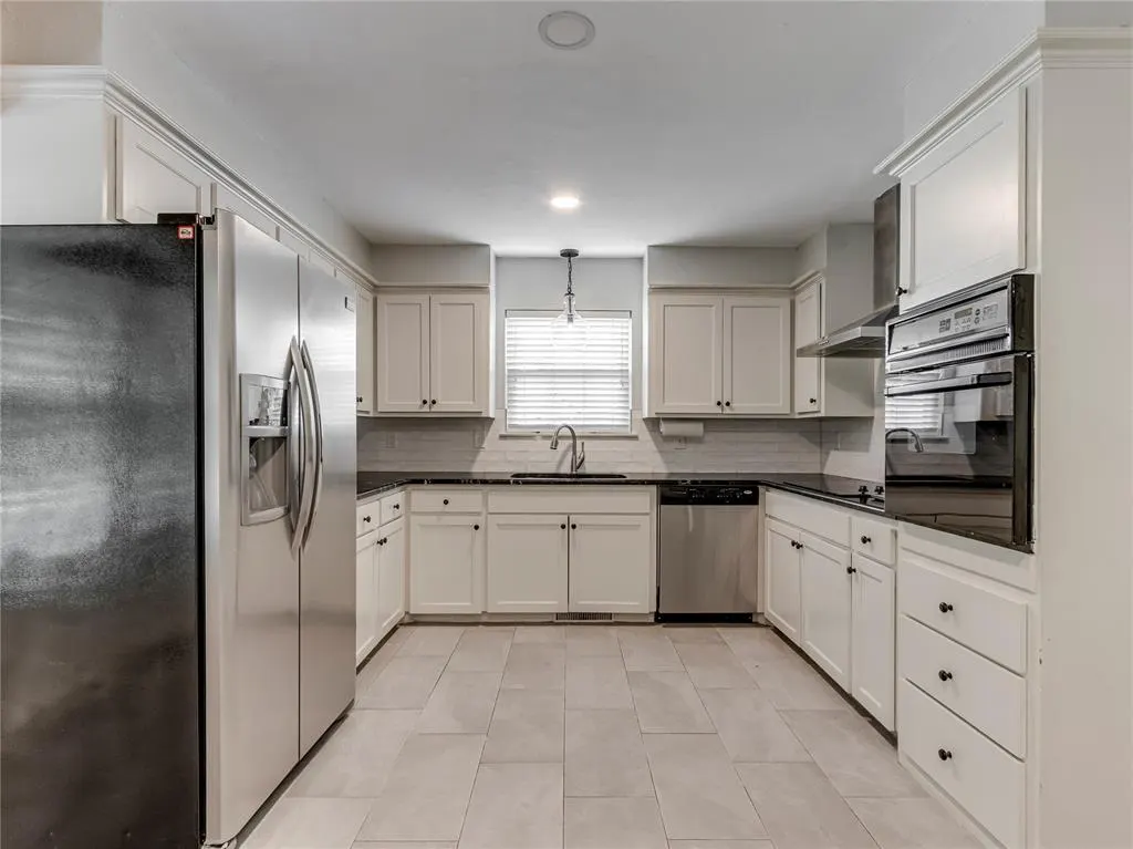 Photo 14 — 3120 NW 61st Place, Oklahoma City, OK 73112