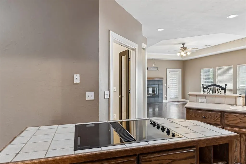 Photo 14 — 1633 Laurel Place, Edmond, OK 73003