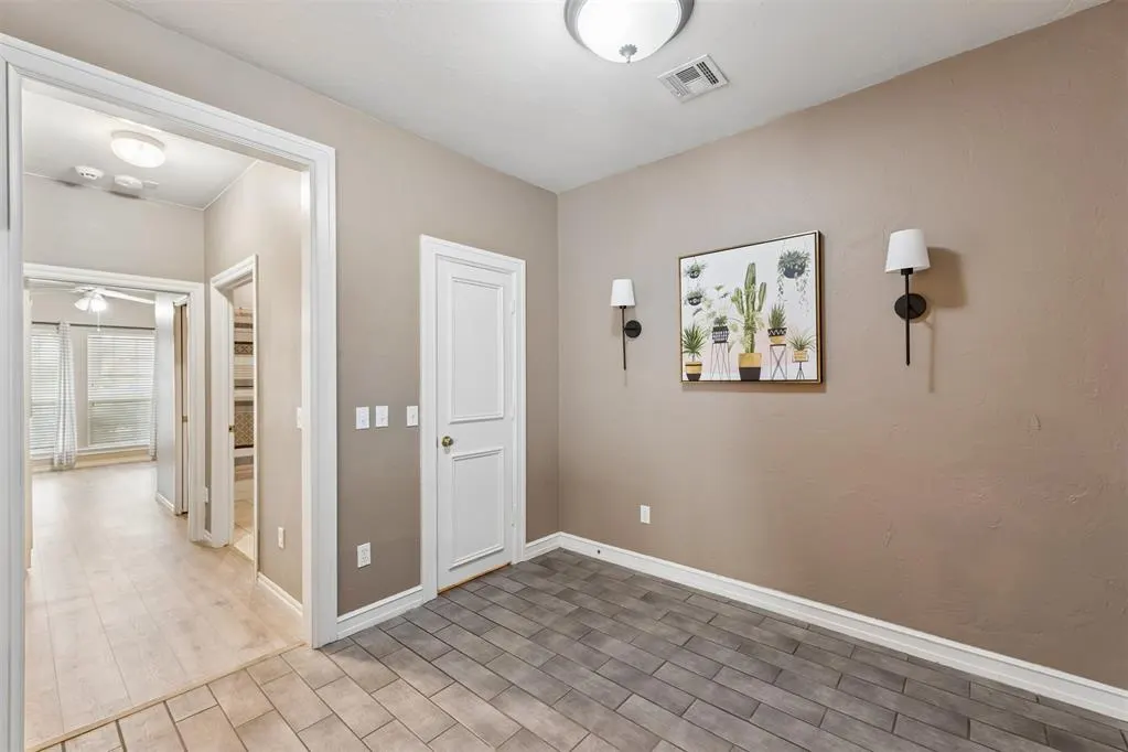 Photo 19 — 1633 Laurel Place, Edmond, OK 73003