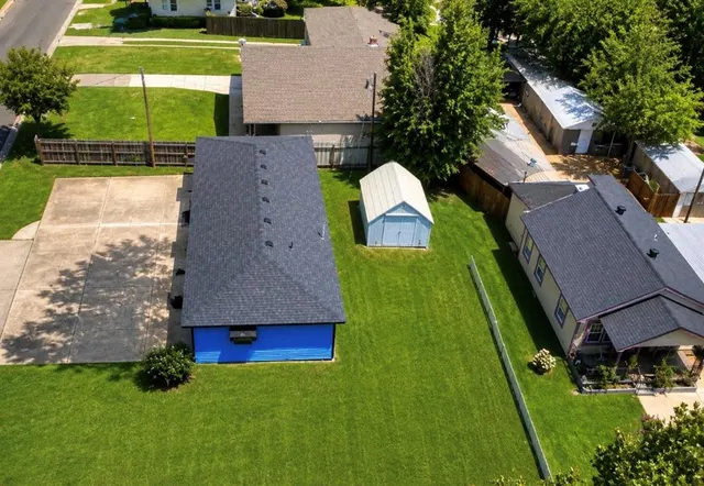 Photo 2 — 3820 S Hudson Avenue, Oklahoma City, OK 73109