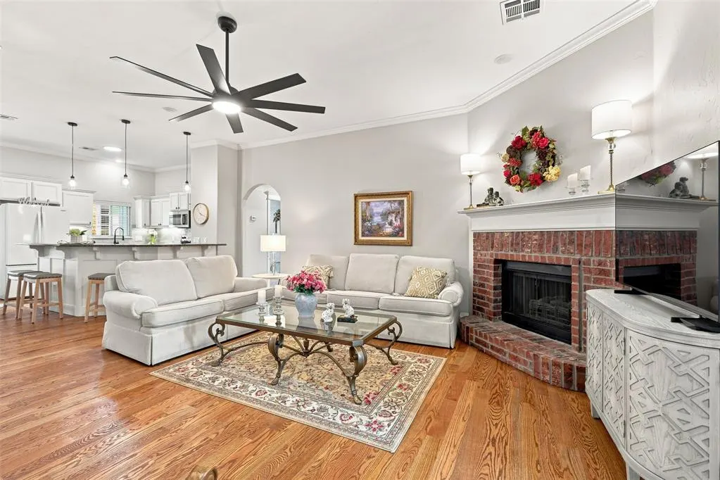 Photo 10 — 17308 Serrano Drive, Oklahoma City, OK 73170