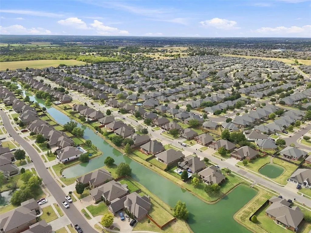 Photo 41 — 17308 Serrano Drive, Oklahoma City, OK 73170