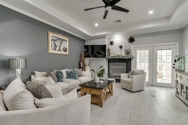 Photo 5 — 1601 Laurel Place, Edmond, OK 73003