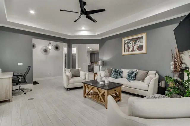 Photo 7 — 1601 Laurel Place, Edmond, OK 73003
