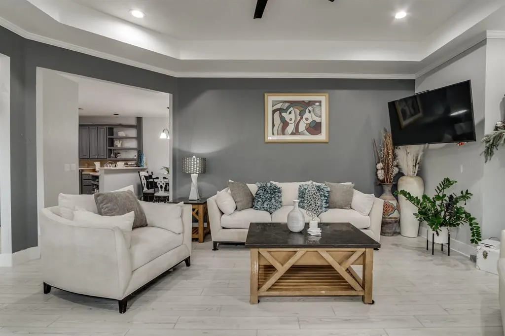 Photo 8 — 1601 Laurel Place, Edmond, OK 73003