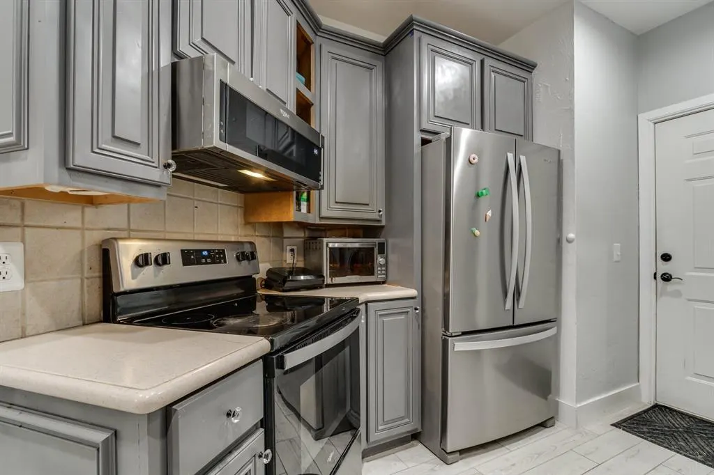 Photo 14 — 1601 Laurel Place, Edmond, OK 73003