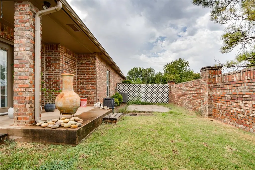 Photo 32 — 1601 Laurel Place, Edmond, OK 73003