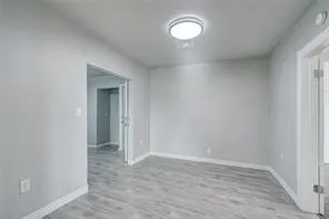 Photo 3 — 537 SW 45th Street, Oklahoma City, OK 73109