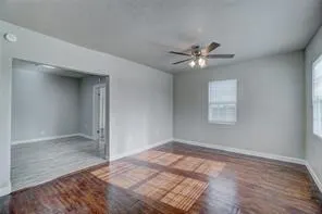 Photo 12 — 537 SW 45th Street, Oklahoma City, OK 73109