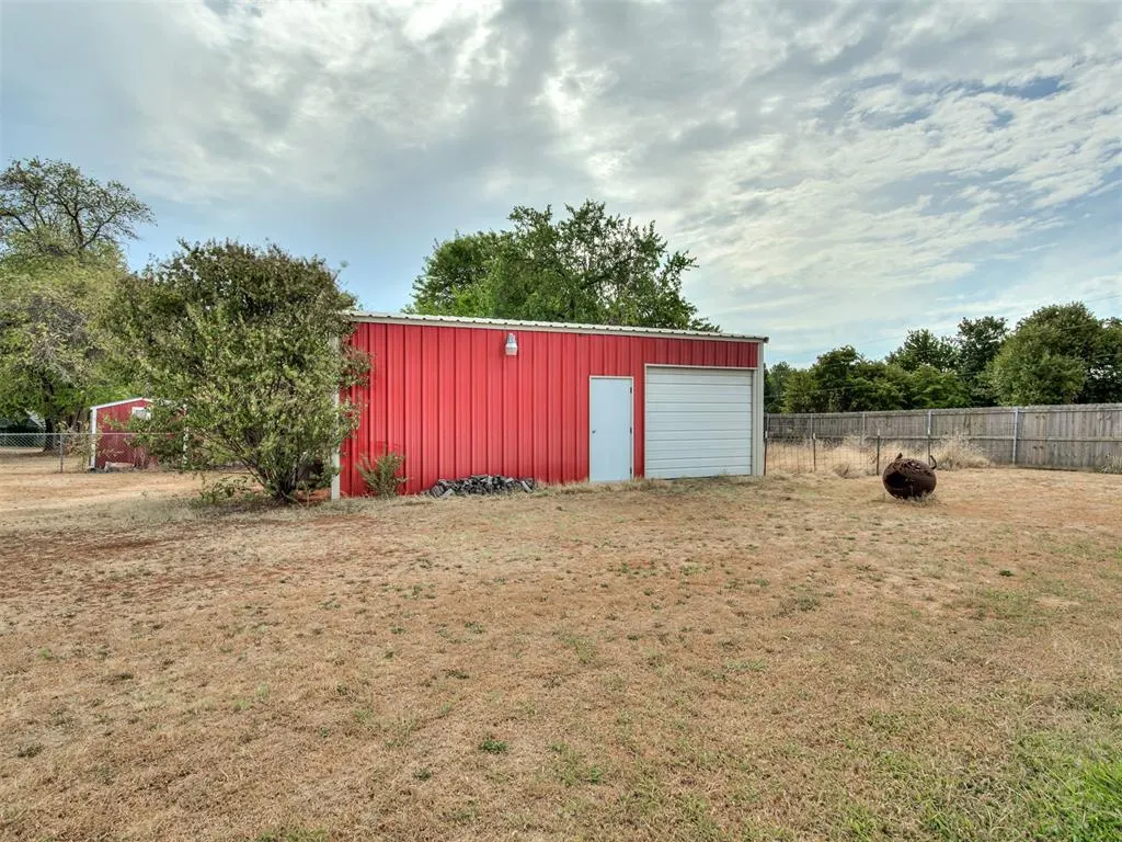 Photo 31 — 2365 Elm Tree Lane, Blanchard, OK 73010