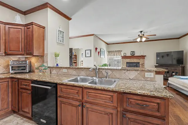 Photo 5 — 12600 N Rockwell Avenue 33, Oklahoma City, OK 73142