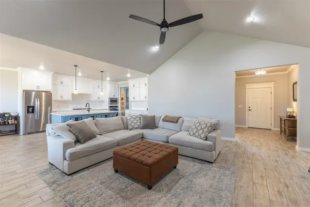 Photo 4 — 1514 Pineridge Circle, Piedmont, OK 73078