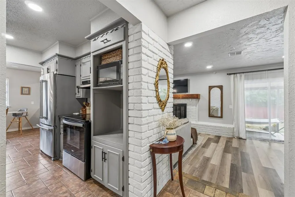 Photo 5 — 3604 N Ann Arbor Place, Oklahoma City, OK 73122