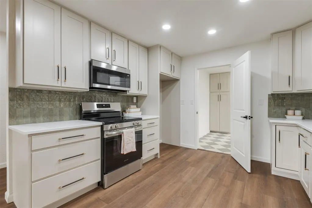 Photo 17 — 2733 Manchester Drive, The Village, OK 73120
