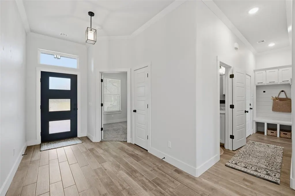 Photo 5 — 1322 Presidio Drive, Norman, OK 73072