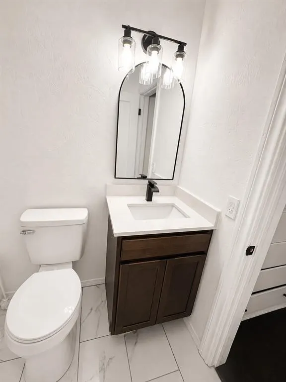 Photo 6 — 4017 N Linn Avenue, Oklahoma City, OK 73112