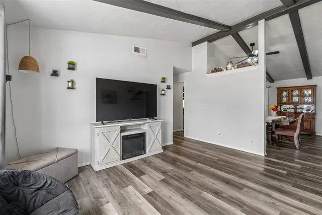 Photo 2 — 3024 Neighbors Lane, Oklahoma City, OK 73115