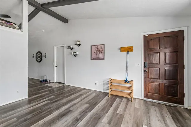 Photo 3 — 3024 Neighbors Lane, Oklahoma City, OK 73115