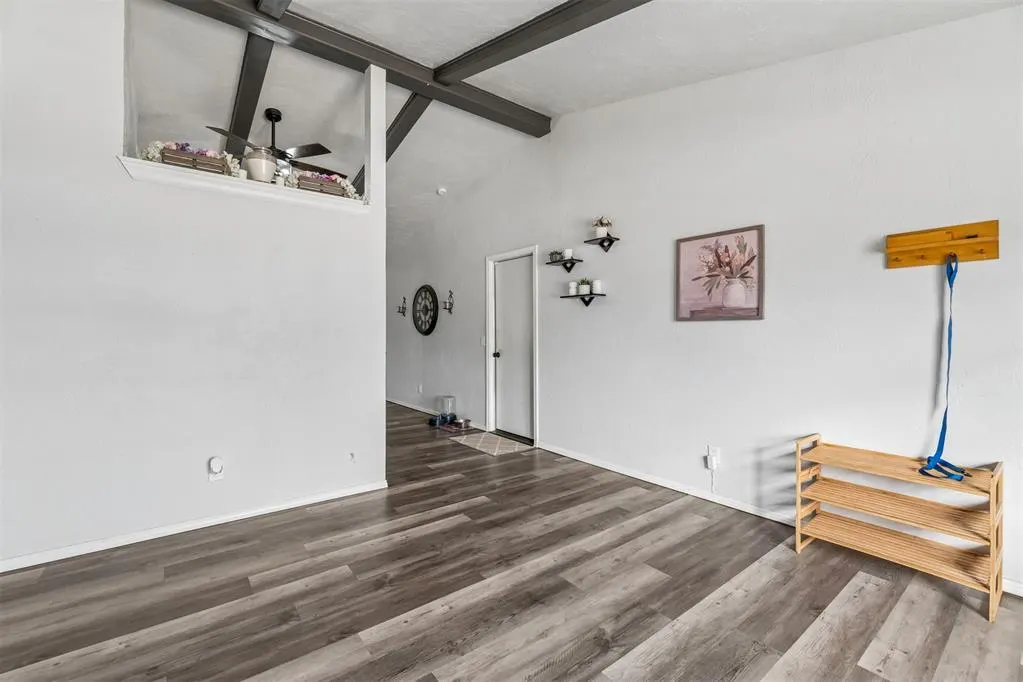 Photo 4 — 3024 Neighbors Lane, Oklahoma City, OK 73115