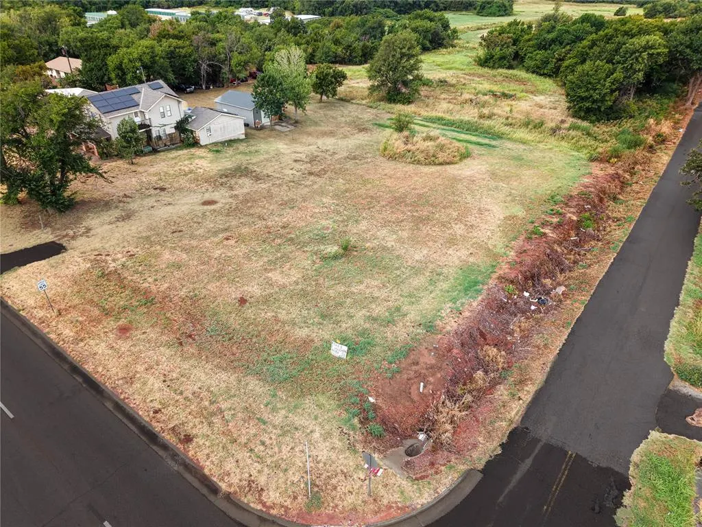 Photo 2 — 0000 SW Hwy 77/Prairie Grove Highway, Guthrie, OK 73044