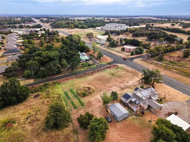 Photo 4 — 0000 SW Hwy 77/Prairie Grove Highway, Guthrie, OK 73044