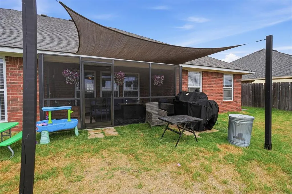 Photo 36 — 1804 Cougar Circle, Altus, OK 73521