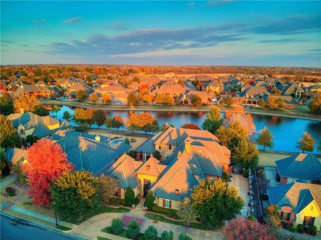 Photo 8 — 12912 Anduin Avenue, Oklahoma City, OK 73170