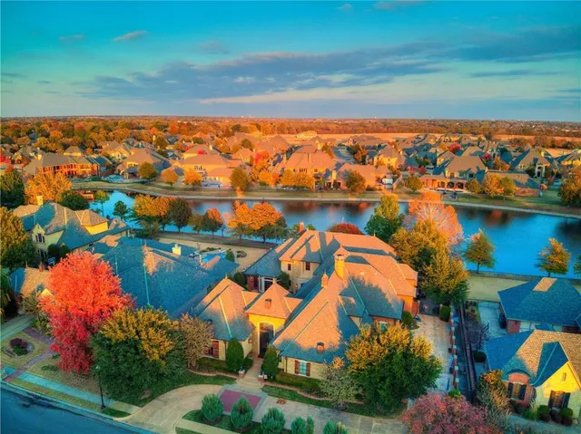 Photo 8 — 12912 Anduin Avenue, Oklahoma City, OK 73170