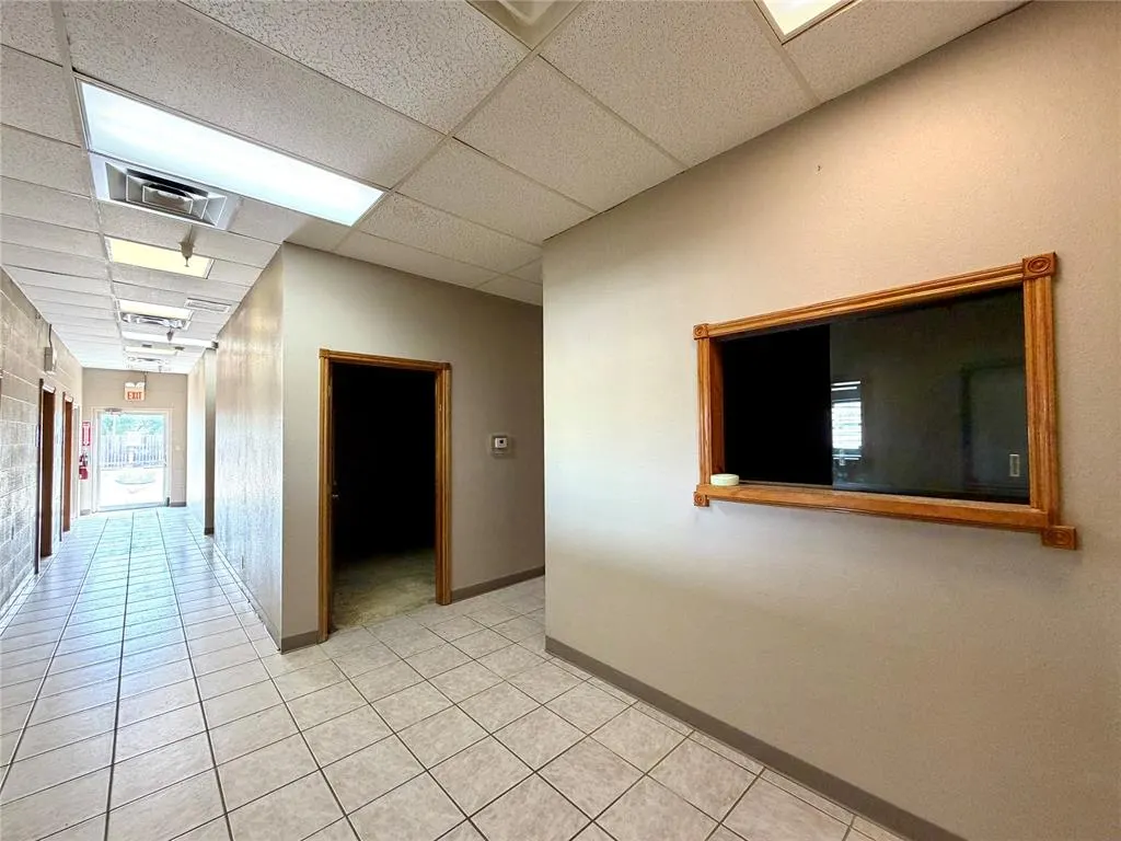 Photo 16 — 301 S 2nd Street, Chickasha, OK 73018