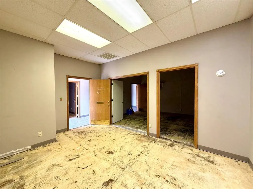 Photo 43 — 301 S 2nd Street, Chickasha, OK 73018