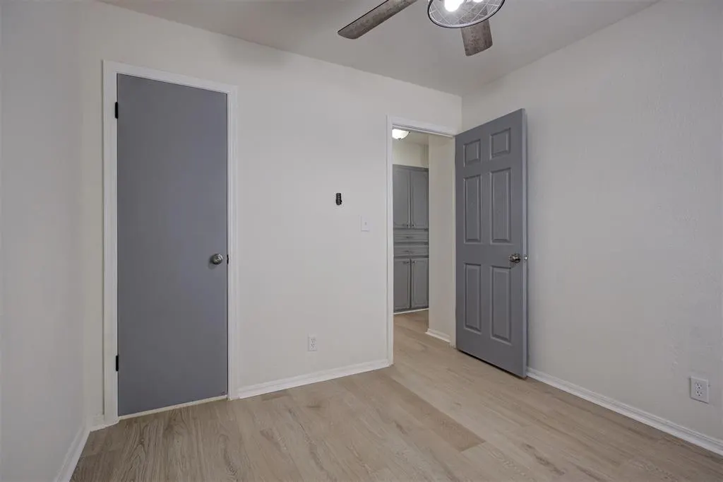 Photo 19 — 612 W Perry Drive, Mustang, OK 73064