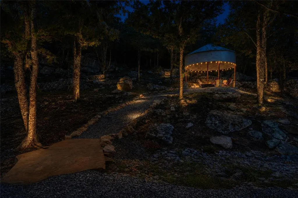 Photo 35 — 10 Moonshine Drive, Clayton, OK 784536