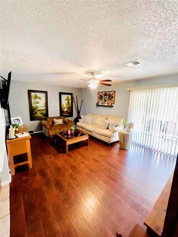Photo 13 — 2216 N Mueller Avenue, Bethany, OK 73008