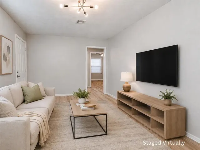 Photo 7 — 1106 Jet Drive, Midwest City, OK 73110