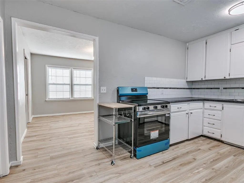 Photo 14 — 1106 Jet Drive, Midwest City, OK 73110