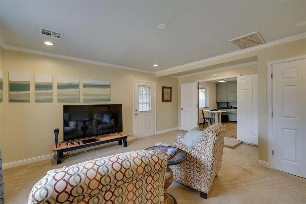 Photo 17 — 2600 N Valley Brook Drive, Edmond, OK 73034