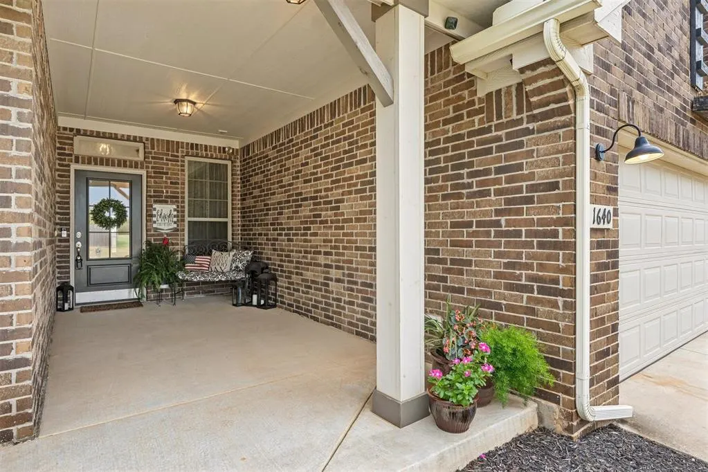 Photo 4 — 1640 SW 159th Street, Oklahoma City, OK 73170