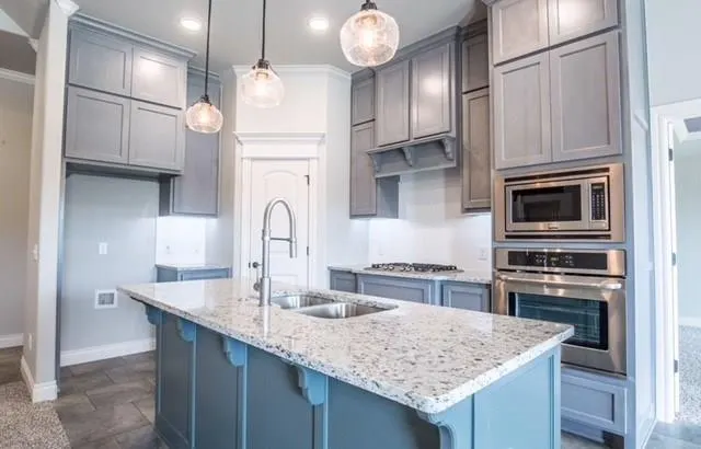 Photo 7 — 5504 Shiloh Drive, Oklahoma City, OK 73179