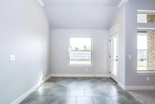 Photo 10 — 5504 Shiloh Drive, Oklahoma City, OK 73179
