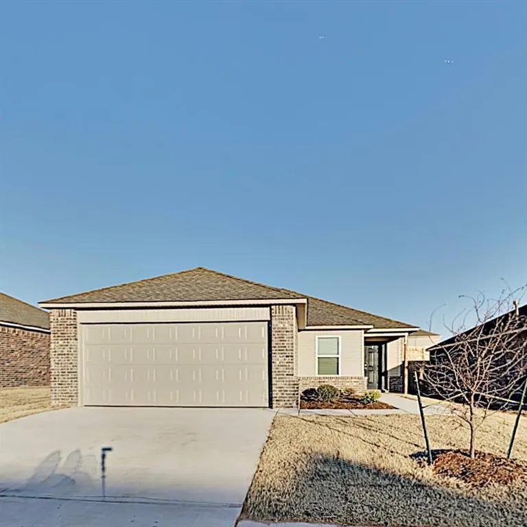 Photo 2 — 4332 Siena Ridge Boulevard, Oklahoma City, OK 73179