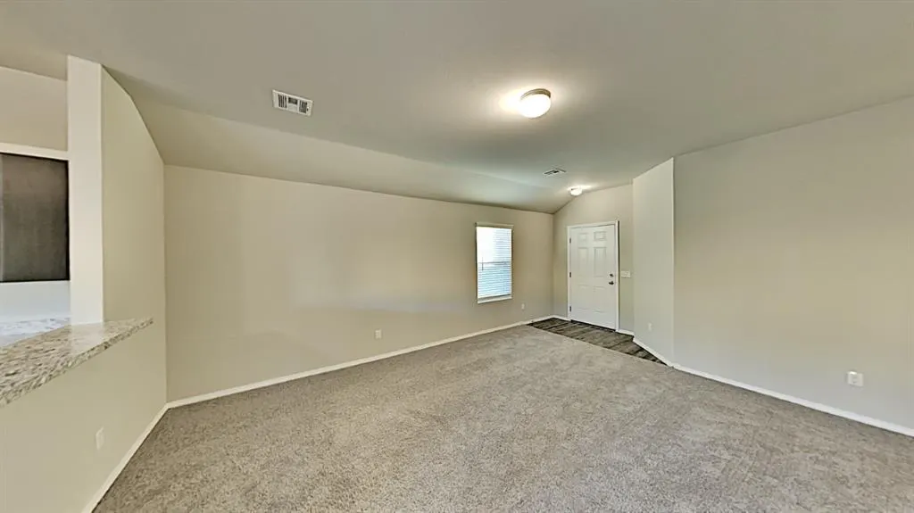 Photo 5 — 4332 Siena Ridge Boulevard, Oklahoma City, OK 73179