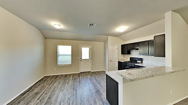 Photo 6 — 4332 Siena Ridge Boulevard, Oklahoma City, OK 73179