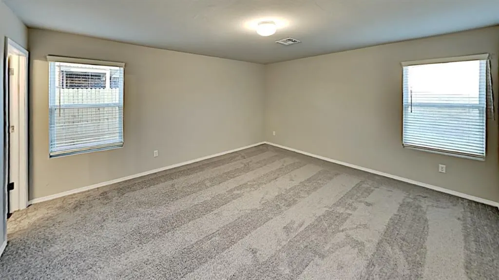Photo 9 — 4332 Siena Ridge Boulevard, Oklahoma City, OK 73179