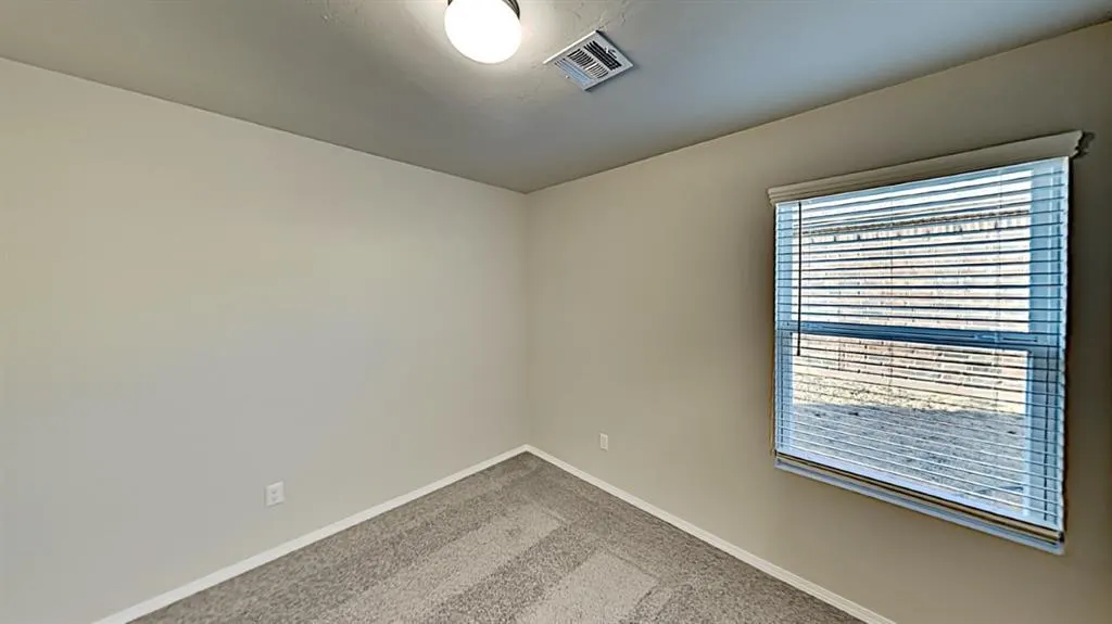 Photo 11 — 4332 Siena Ridge Boulevard, Oklahoma City, OK 73179