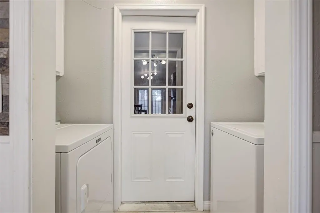 Photo 13 — 819 Hawthorne Place, Edmond, OK 73003
