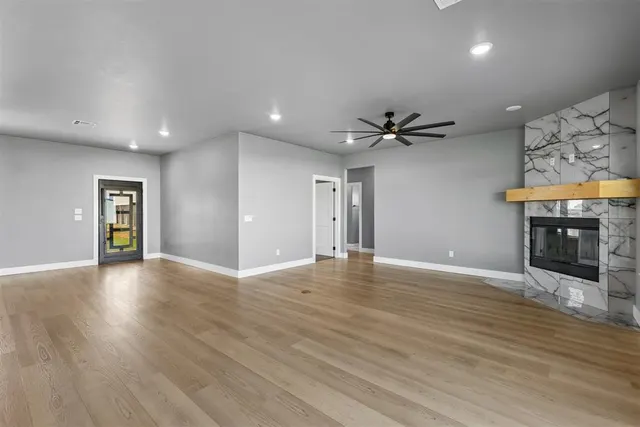 Photo 7 — 4930 Meadow Drive, Guthrie, OK 73044