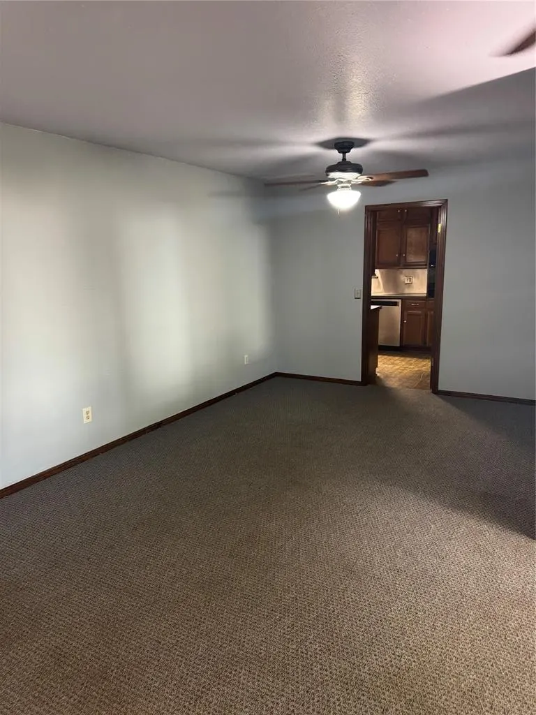Photo 5 — 3713 Rolling Lane Circle, Midwest City, OK 73110