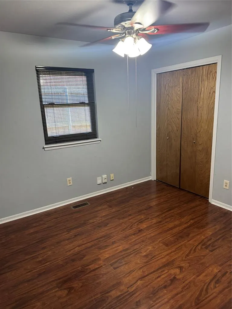 Photo 15 — 3713 Rolling Lane Circle, Midwest City, OK 73110